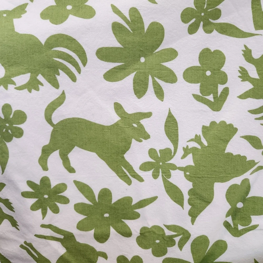 Pottery Barn Table‎ Runner 18